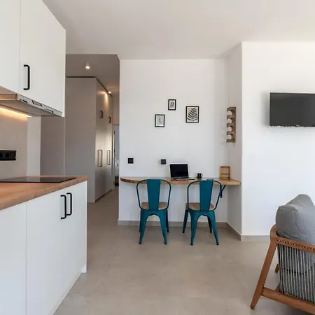 Petroto Ξενοδοχείο με διαμερίσματα 3*