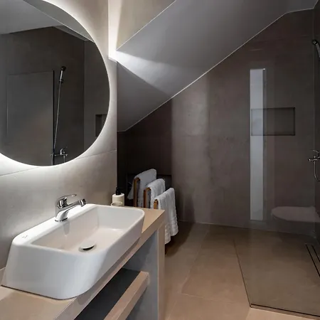 Ξενοδοχείο με διαμερίσματα Petroto Κύθνος